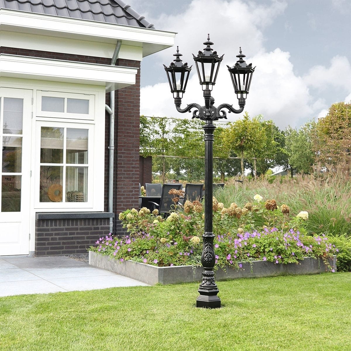 Regenboog taal Grondig Lichtmast tuin Enkhuizen 3-lichts - 243 cm | Manves.nl